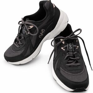 Ryka Sky Rise Women’s Sneakers Size 7.5 Black Gray EUC